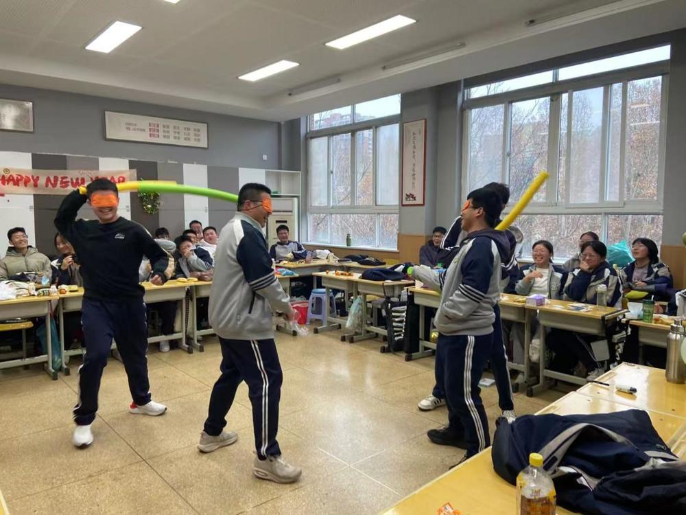 5f8490676d2fc961e02e7d5efe11543