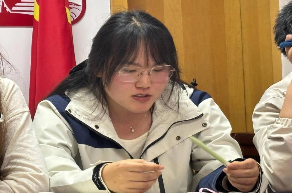 4df222d486f514a9c2f949520e0f971