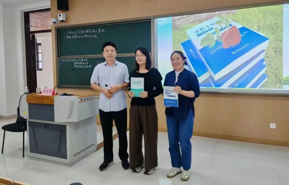 7d1af4cfa80246a1b8c3ddda6ac741c9.jpg